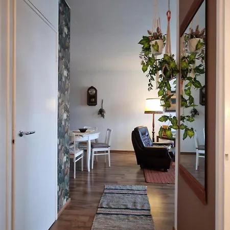 Mummola Kodikas Vintage-huoneisto アパート