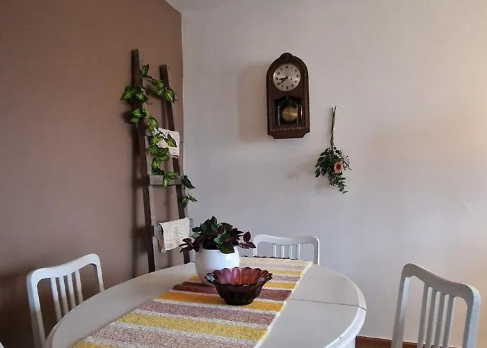 Mummola Kodikas Vintage-huoneisto Χαμεενλίνα